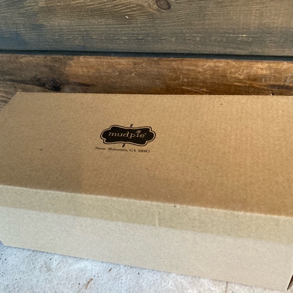 New In box Mr Right and Mrs always Right - Picture 6 of 6